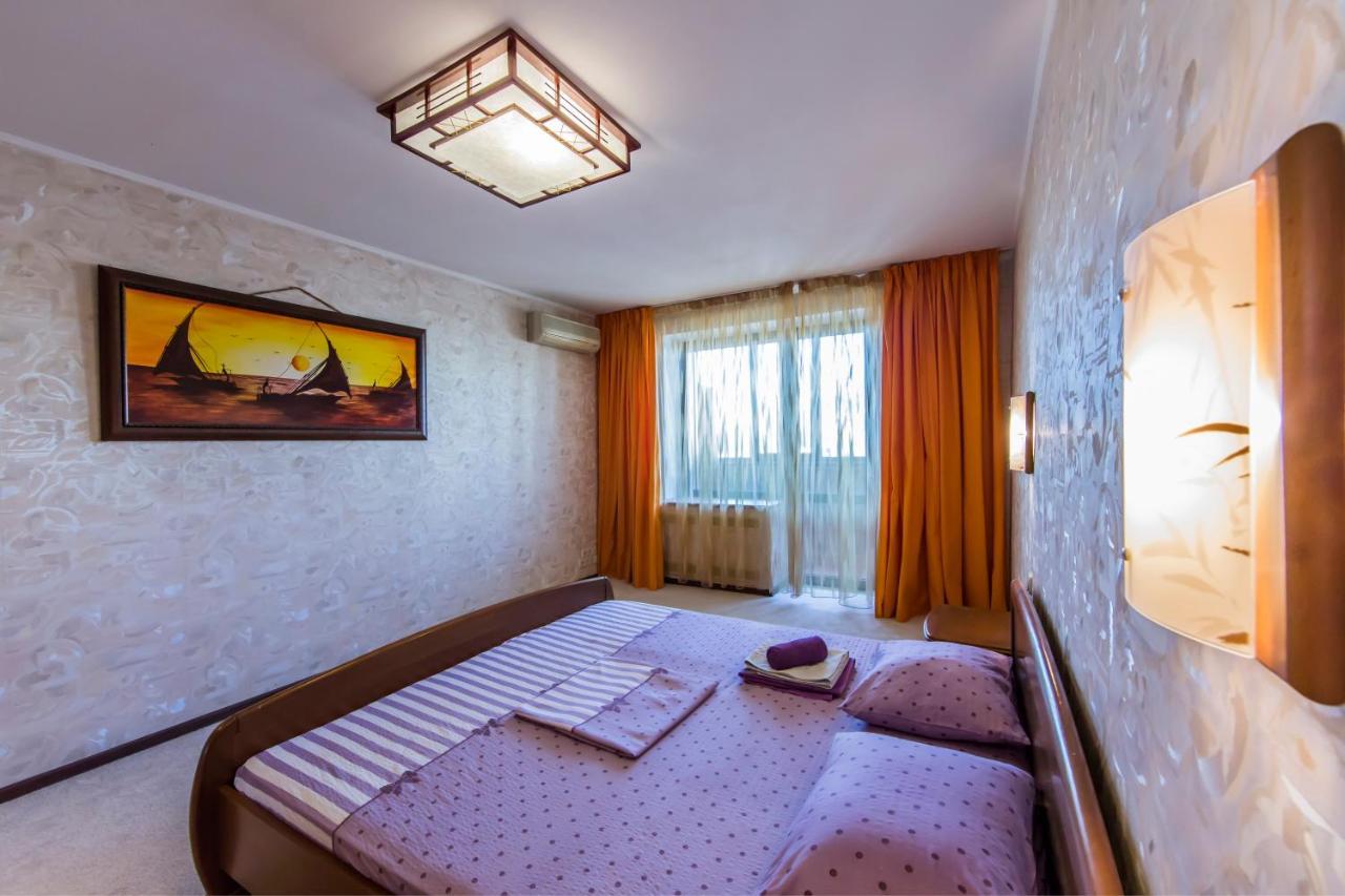 Two-Room Apartments On Maidan Nezavisimosti Kiev Exteriör bild